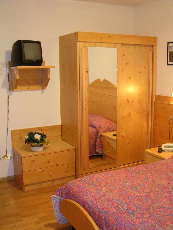 Hotel Miramonti Bedollo Zimmer foto