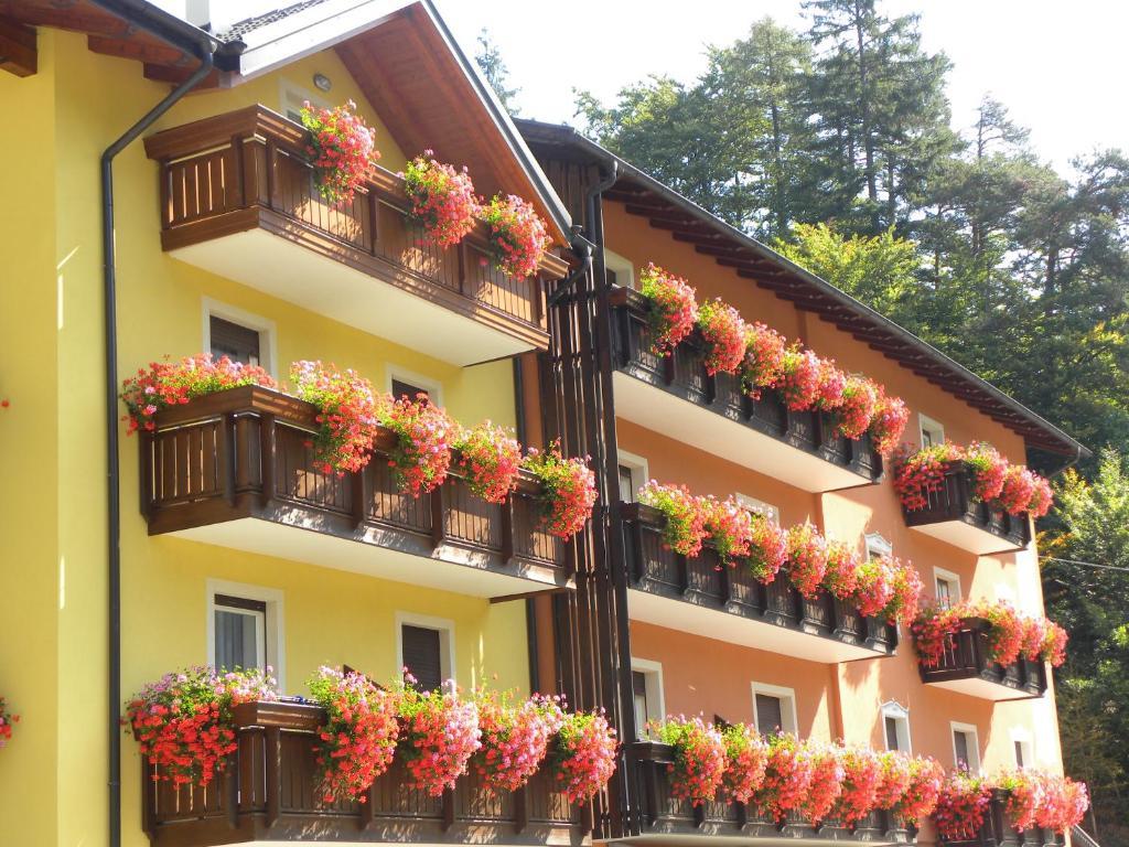 Hotel Miramonti Bedollo Zimmer foto